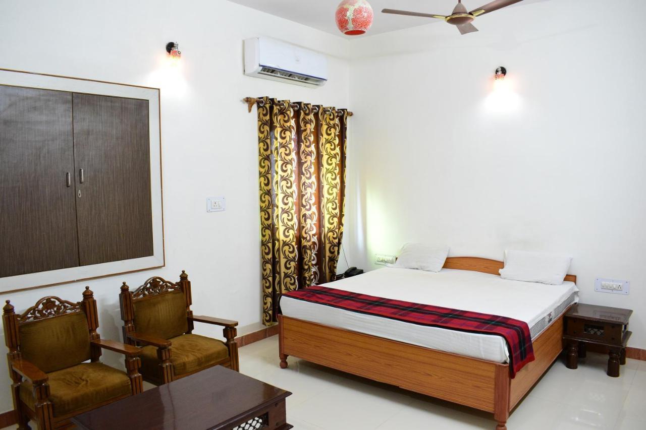 Poonam Palace Near By Airport Jodhpur  Bagian luar foto